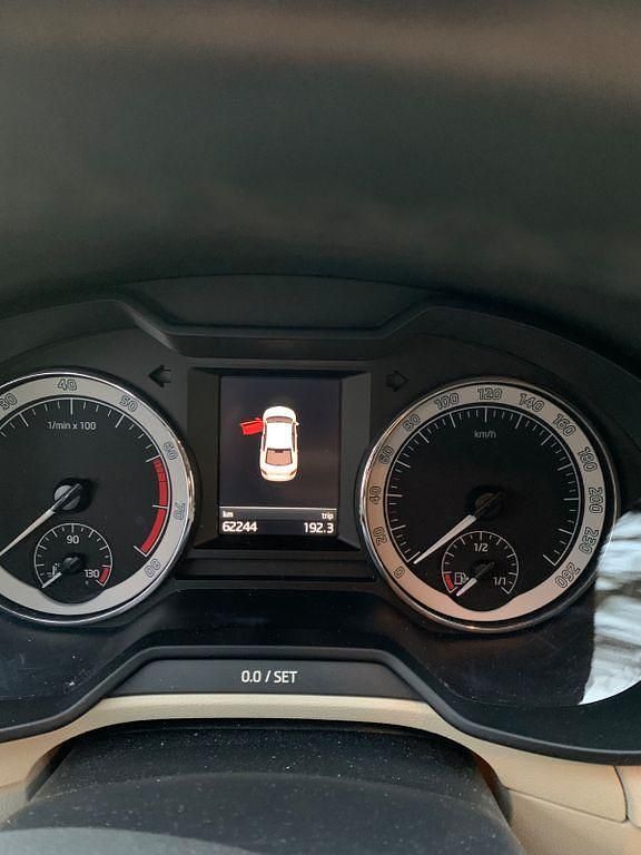 Gebraucht Skoda Octavia Ambition 190 PS (139 kW) 2018 Grau Limousine