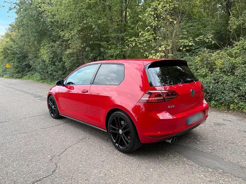 Gebraucht VW Golf GTD 234 PS (172 kW) 2014 Rot Coupé