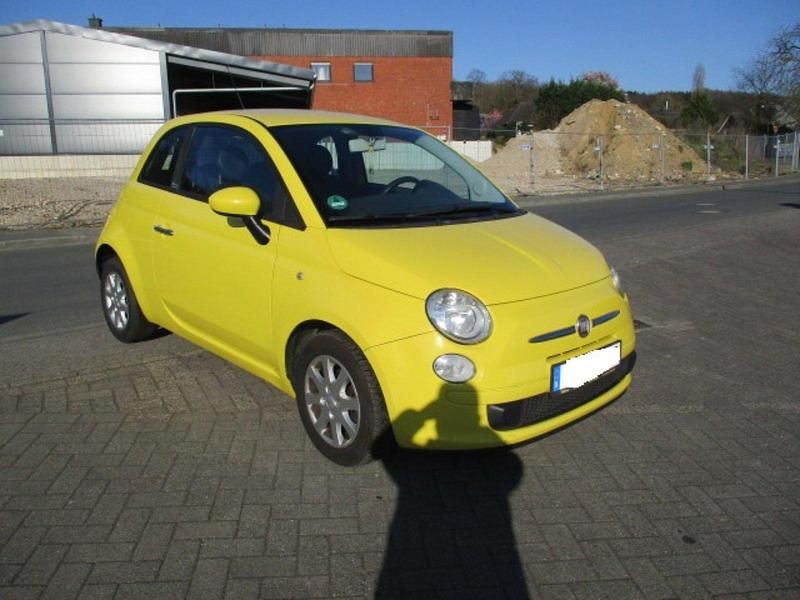 Gelb Gebraucht 2009 Fiat 500 Kleinwagen | 2.990 € (Fairer Preis) - Bild 1/4