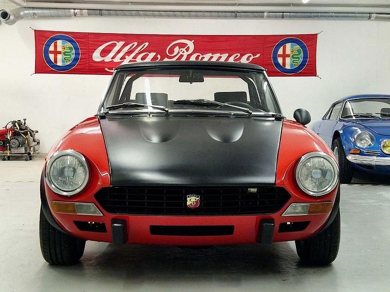 Gebraucht Fiat 124 Abarth 140 PS (102 kW) 1968 Rot Cabrio
