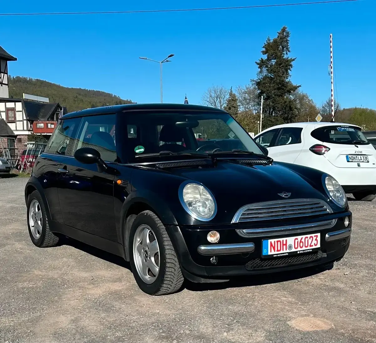 Gebraucht Mini ONE 90 PS (66 kW) 2004 Schwarz Kleinwagen