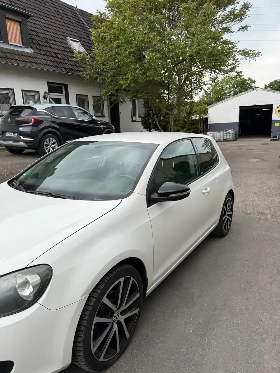 Brugt VW Golf VI Style 122 HK (89 kW) 2011 Hvid Hatchback