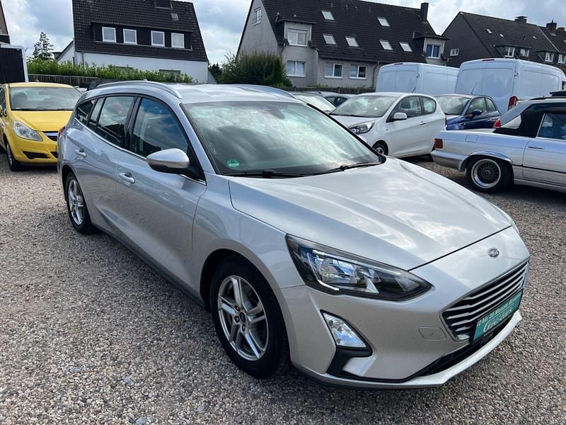 Gebraucht Ford Focus Cool & Connect 150 PS (110 kW) 2020 Silber Kombi