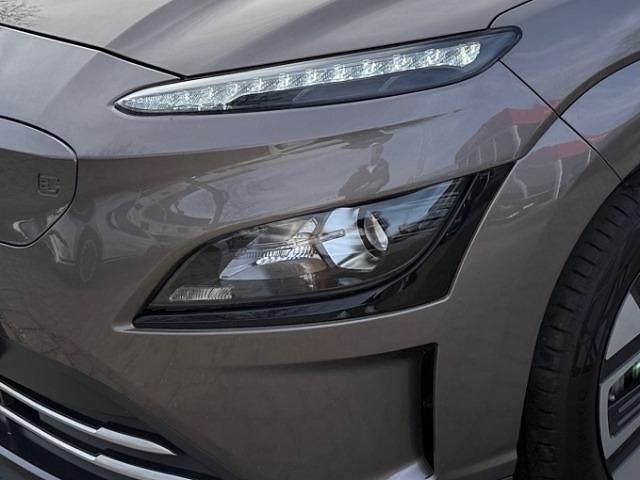 Metallic Gebraucht 2021 Hyundai Kona Edition 30+ SUV | 18.030 € (Fairer Preis) - Bild 1/4
