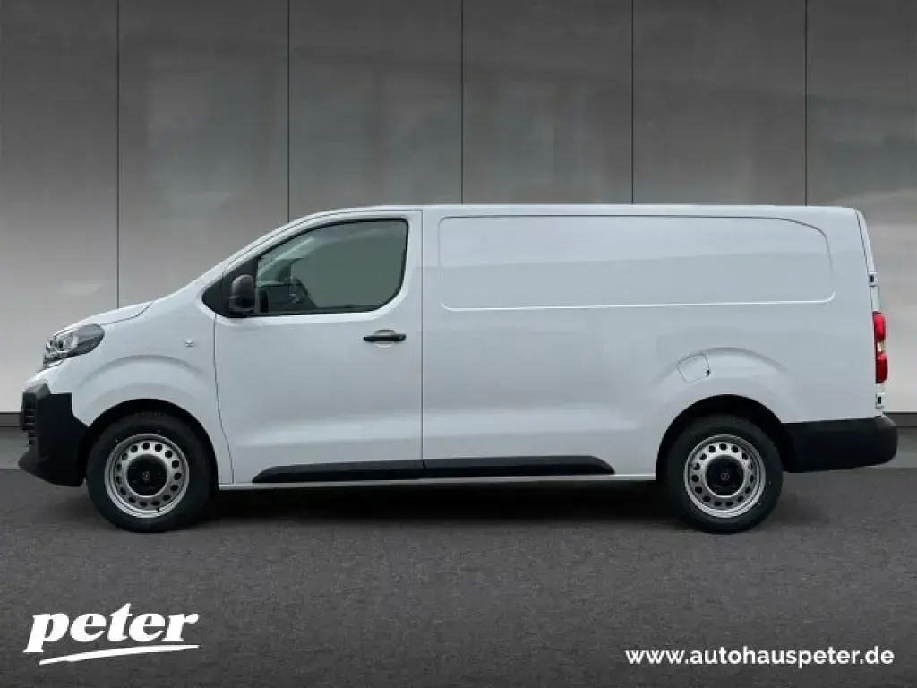 Gebraucht Opel Vivaro 120 PS (88 kW) 2025 Kaolin weiß Van / Kleinbus