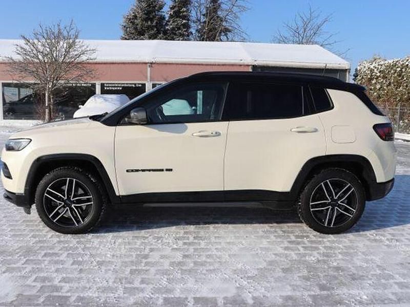 Gebraucht Jeep Compass 241 PS (177 kW) 2022 Weiß SUV