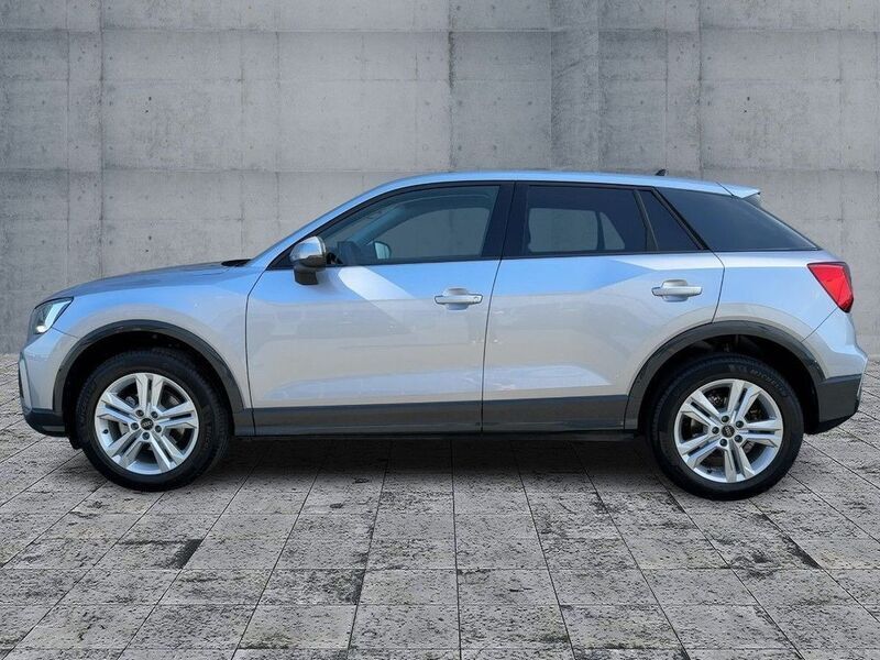 Gebraucht Audi Q2 Advanced 116 PS (85 kW) 2024 Florettsilber metallic SUV