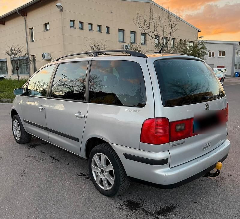 Gebraucht VW Sharan 115 PS (84 kW) 2003 Silber Van / Kleinbus