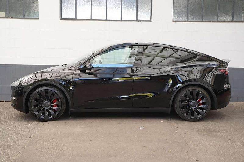 Gebraucht Tesla Model Y Performance 392 kW (534 PS) 2022 Schwarz SUV