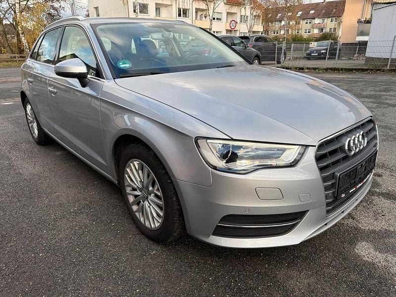 Gebraucht Audi A3 Ambiente 150 PS (110 kW) 2016 Silber Limousine