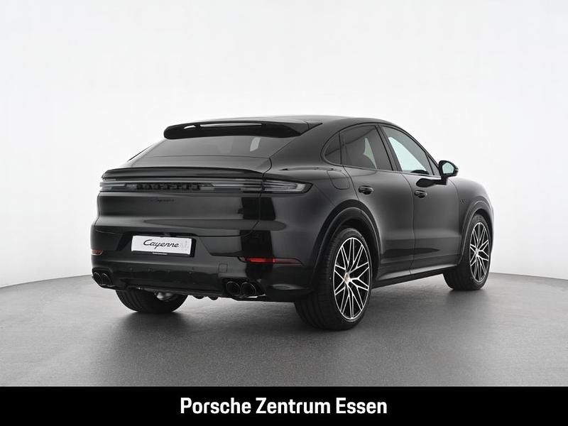 Gebraucht Porsche Cayenne E-Hybrid Coupe Black Edition 470 PS (345 kW) 2025 Chromitschwarzmetallic SUV