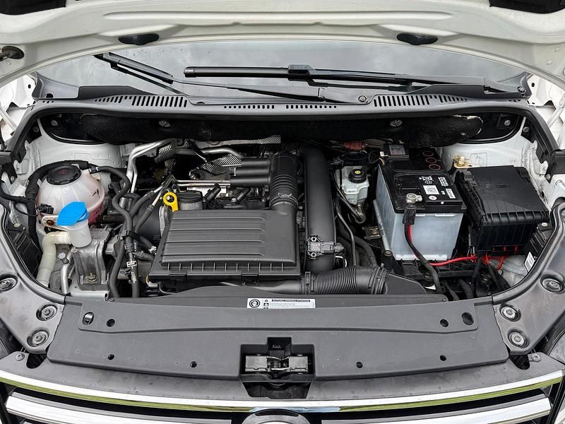 Gebraucht VW Caddy 125 PS (91 kW) 2018 Weiß Van / Kleinbus