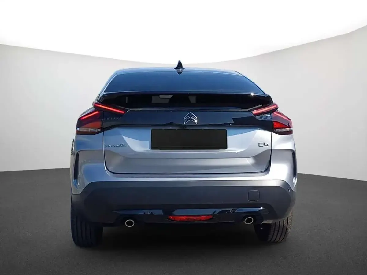 Gebraucht Citroën C4 PureTech 131 PS (96 kW) 2023 Grau SUV