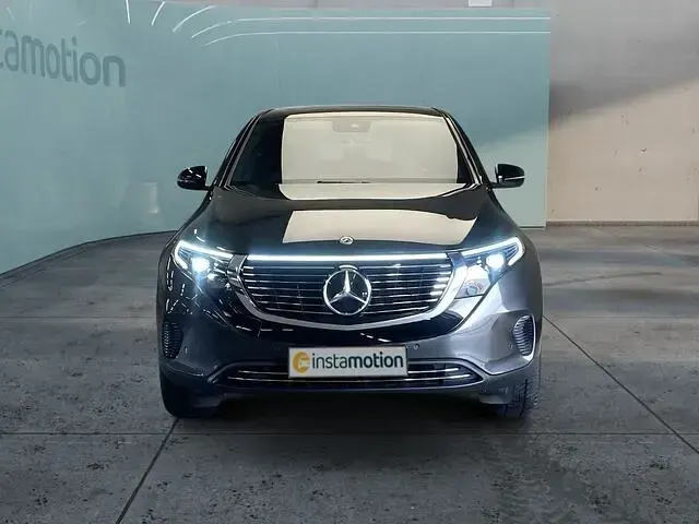 Gebraucht Mercedes EQC400 Electric Art 300 kW (408 PS) 2022 Grau SUV
