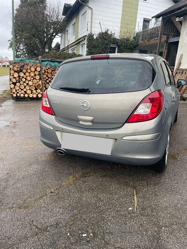 Gebraucht Opel Corsa 87 PS (63 kW) 2013 Beige Kleinwagen