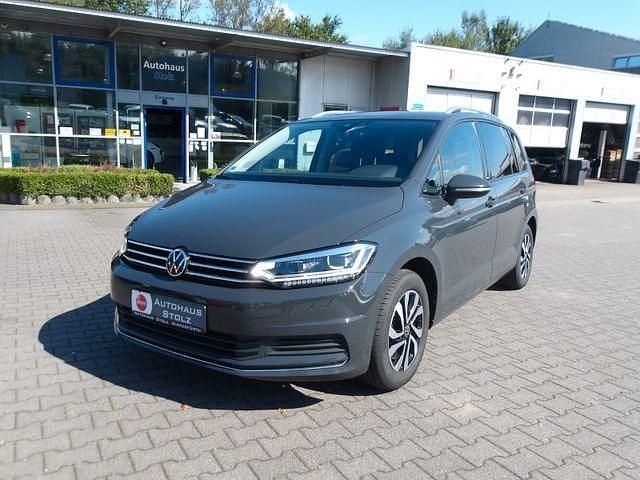 Gebraucht VW Touran Active 150 PS (110 kW) 2022 Grau Van / Kleinbus