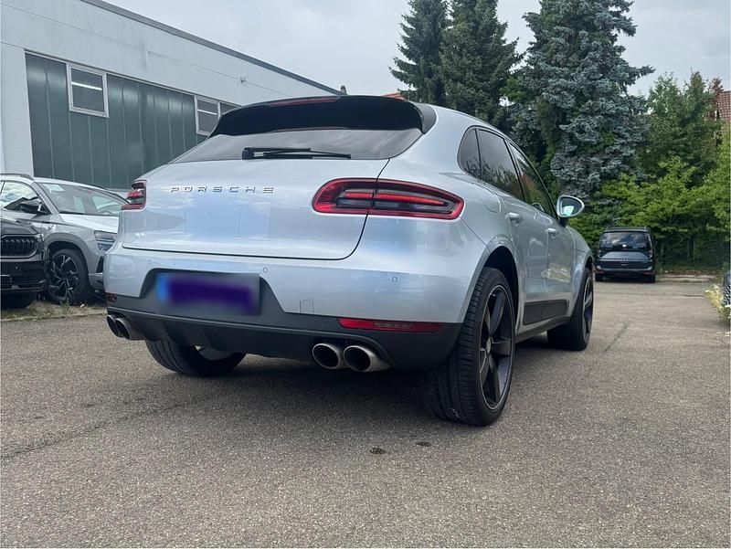Gebraucht Porsche Macan S 258 PS (189 kW) 2016 Silber SUV