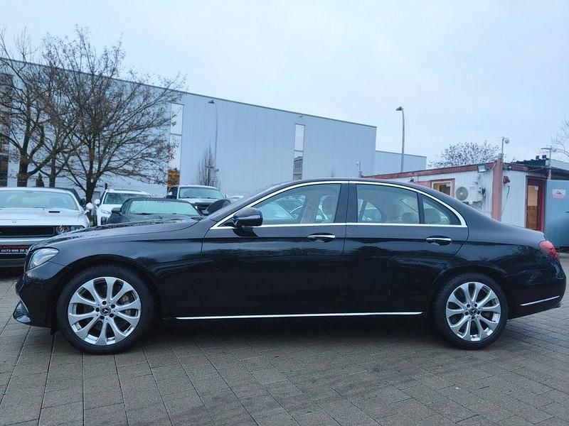 Gebraucht Mercedes E400 333 PS (244 kW) 2017 Schwarz Limousine