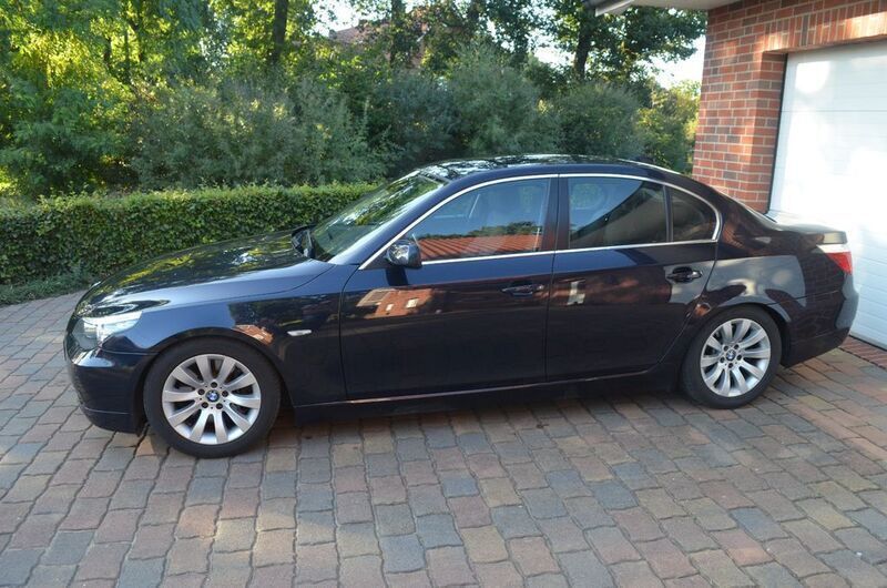 Blau Gebraucht 2009 BMW 540 Exclusive Limousine | 4.500 € (Superpreis) - Bild 1/4