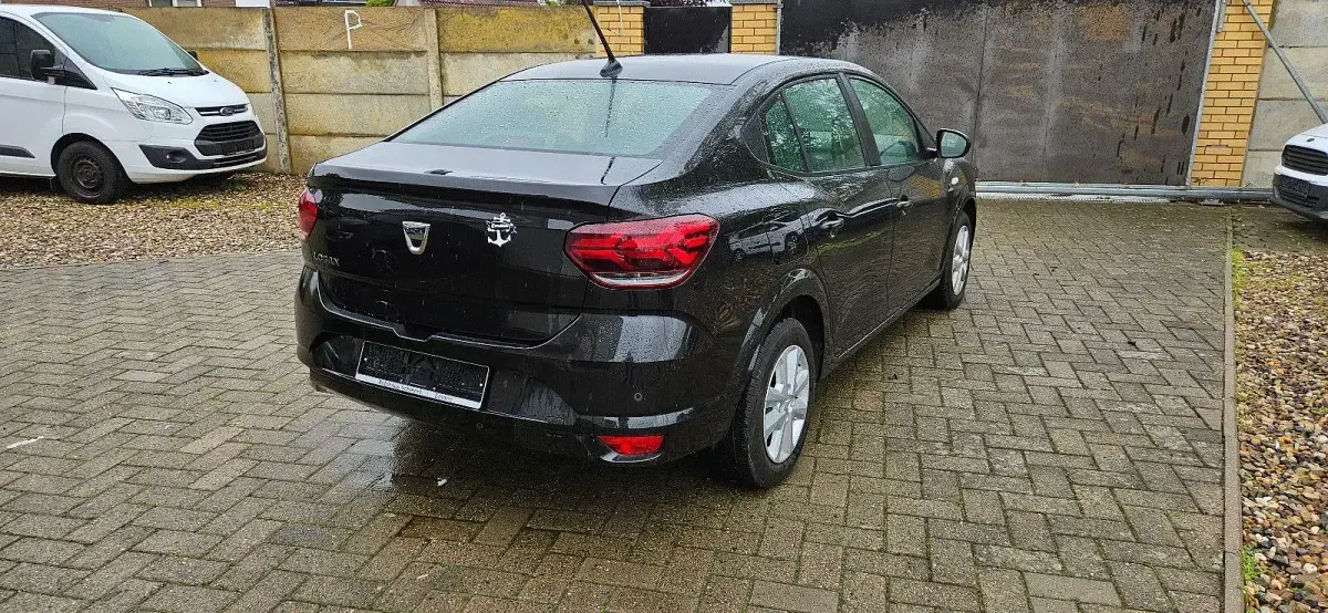 Gebraucht Dacia Logan 91 PS (66 kW) 2021 Schwarz Limousine