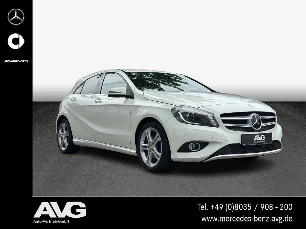 Gebraucht Mercedes A200 136 PS (100 kW) 2014 Weiß Kleinwagen