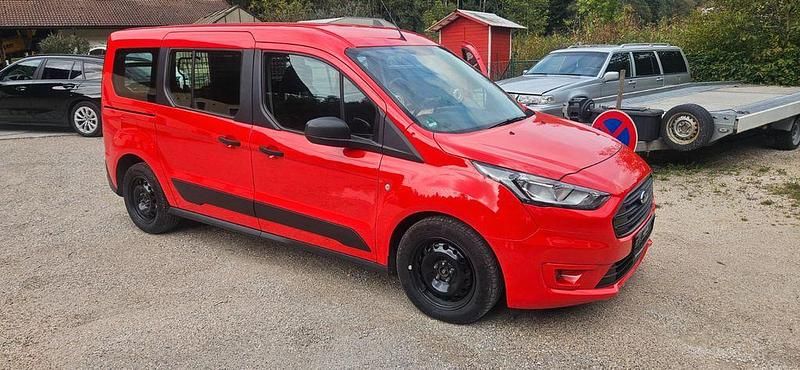 Rot Gebraucht 2022 Ford Transit Trend Kombi | 14.900 € (Fairer Preis) - Bild 1/4