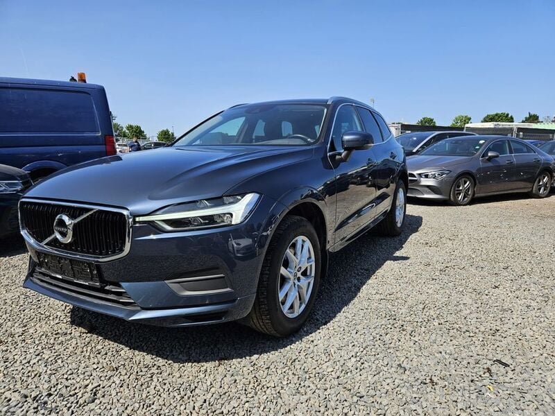 Blau Gebraucht 2019 Volvo XC60 Momentum SUV | 22.900 € (Guter Preis) - Bild 1/4