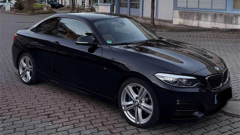 Schwarz Gebraucht 2019 BMW M240 M Sport Coupé | 32.500 € (Fairer Preis) - Bild 1/4