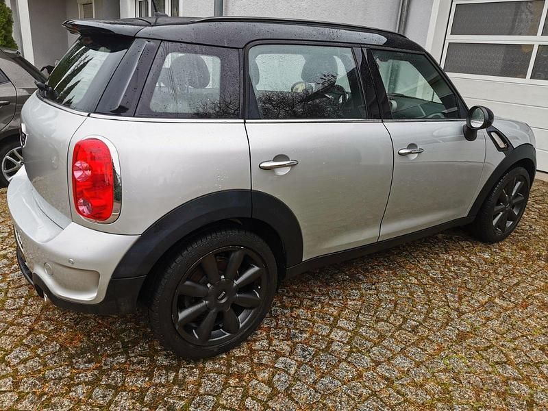 Gebraucht Mini Cooper S Countryman 185 PS (136 kW) 2011 Silber SUV
