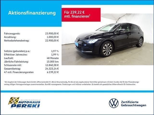 Gebraucht VW Golf VIII Active 110 PS (80 kW) 2023 Deep black perleffekt Limousine
