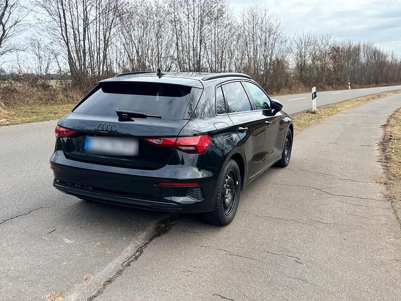 Gebraucht Audi A3 Sportback Advanced Plus 150 PS (110 kW) 2023 Schwarz Kleinwagen