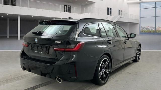 Gebraucht BMW 330 M Sport 245 PS (180 kW) 2025 Schwarzkeine angabe Kombi