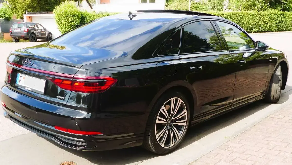 Brugt Audi A8 Ambiente 340 HK (250 kW) 2023 Sort Sedan