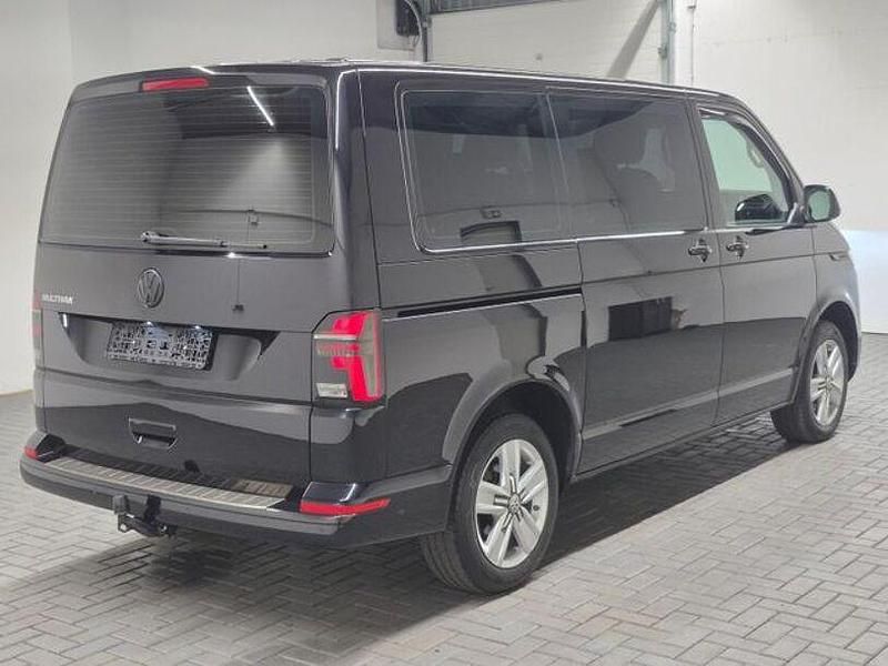 Second-hand VW Multivan 199 CP (146 kW) 2021 Negru Monovolum