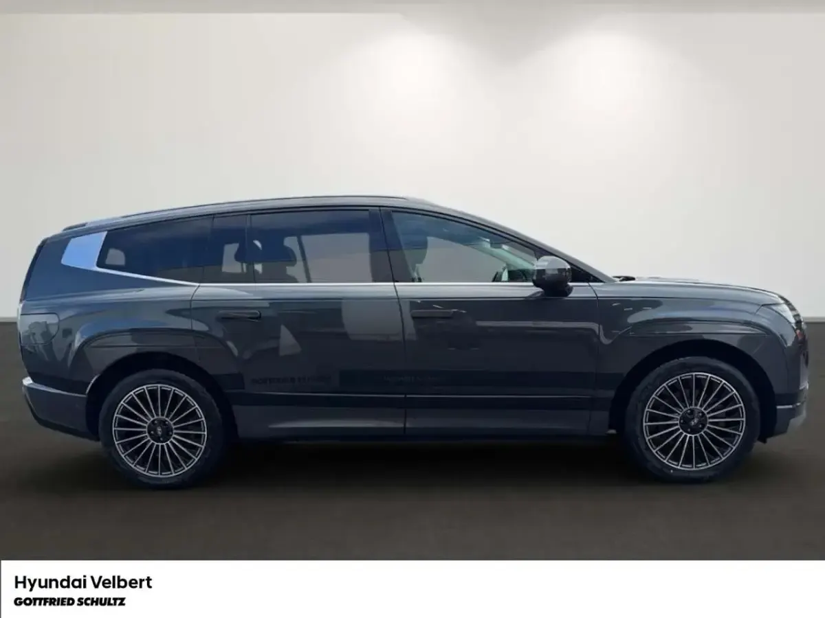 Gebraucht Hyundai Ioniq 9 225 kW (307 PS) 2025 Grau SUV