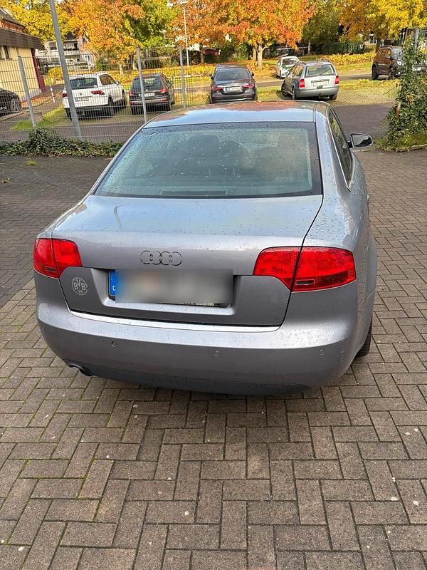 Gebraucht 2005 Audi A4 Sport Limousine | 900 € (Superpreis) - Bild 1/4