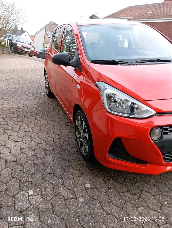 Gebraucht Hyundai i10 67 PS (49 kW) 2019 Rot Kleinwagen