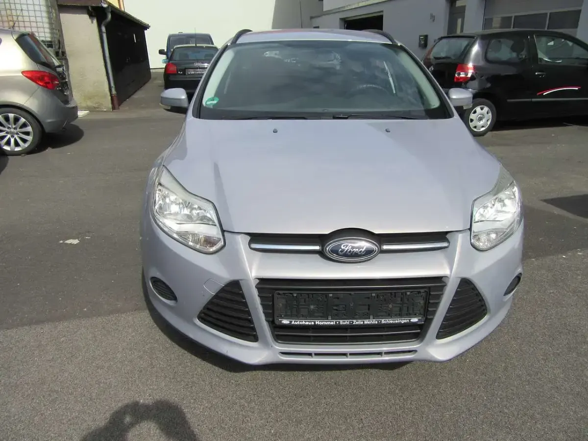 Gebraucht Ford Focus Titanium 150 PS (110 kW) 2011 Grau Kombi
