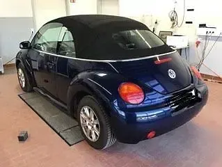 Gebraucht VW New Beetle Cabriolet 102 PS (75 kW) 2006 Blau Cabrio
