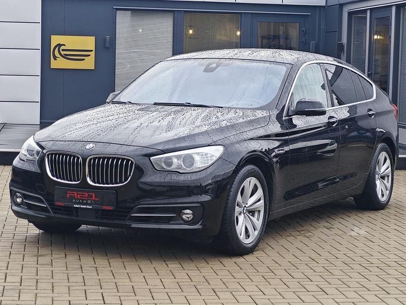 Schwarz Gebraucht 2016 BMW 520 Gran Turismo Sport Line Limousine | 17.690 € (Fairer Preis) - Bild 1/4