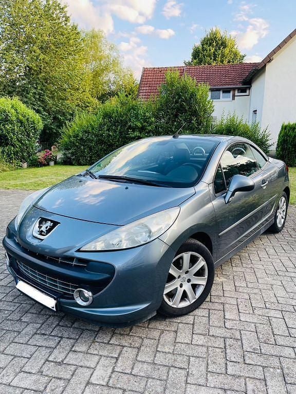 Grau Gebraucht 2008 Peugeot 207 CC Cabrio | 2.000 € (Guter Preis) - Bild 1/4