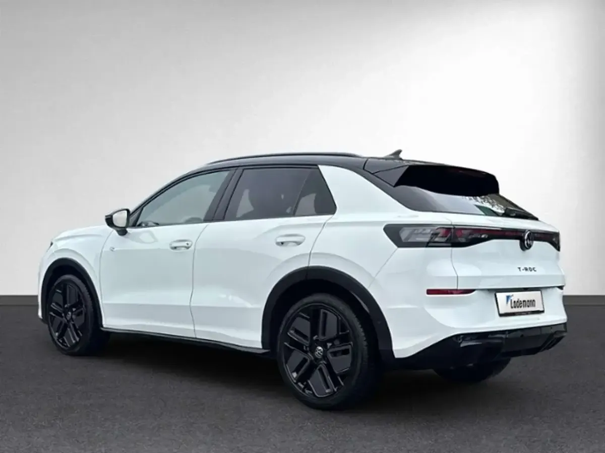 Gebraucht VW T-Roc R-line 150 PS (110 kW) 2025 Pure white SUV