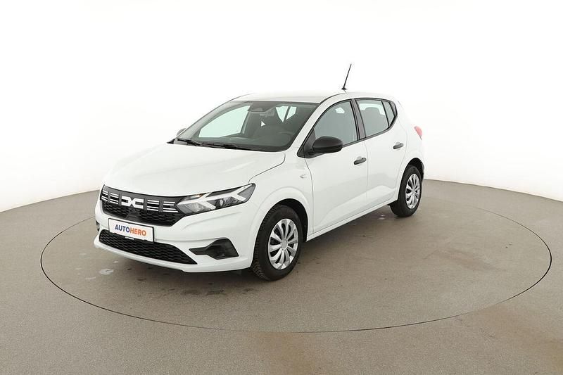 Second-hand Dacia Sandero Essentiel 2025 Alb Berlinǎ