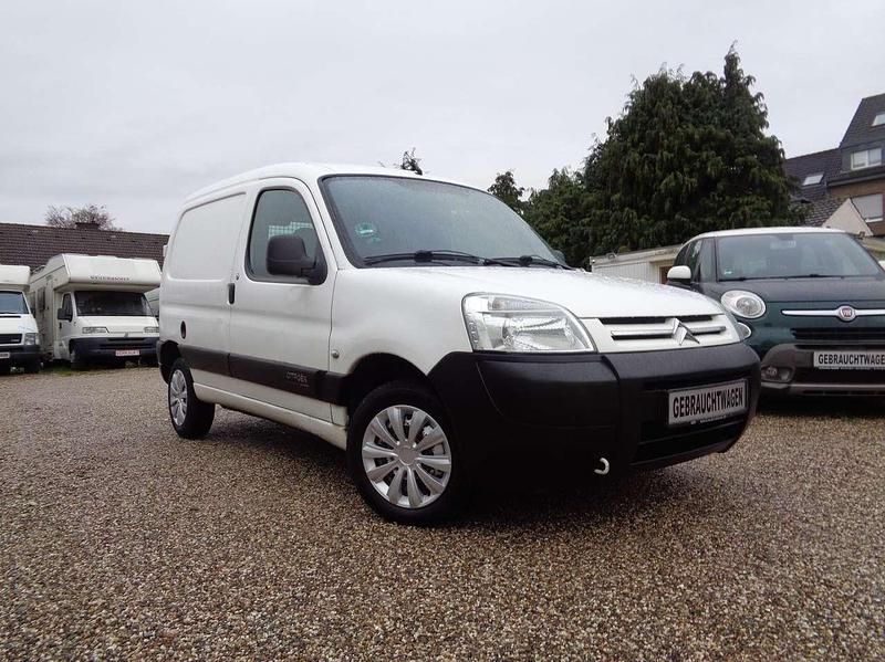 Weiss banquise/deckende Gebraucht 2006 Citroën Berlingo Van / Kleinbus | 3.150 € (Etwas zu teuer) - Bild 1/4