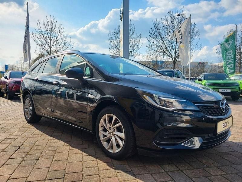 Gebraucht Opel Astra 122 PS (89 kW) 2021 Schwarz Kombi