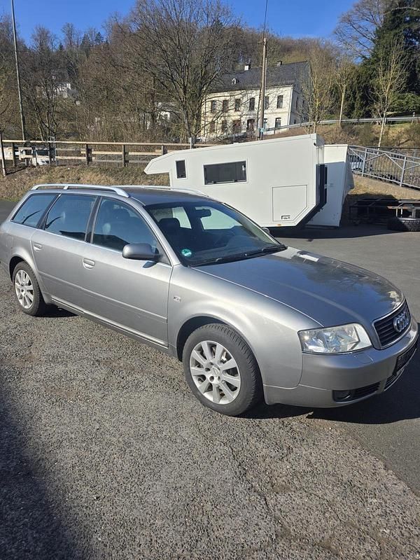 Gebraucht Audi A6 155 PS (114 kW) 2000 Grau Kombi