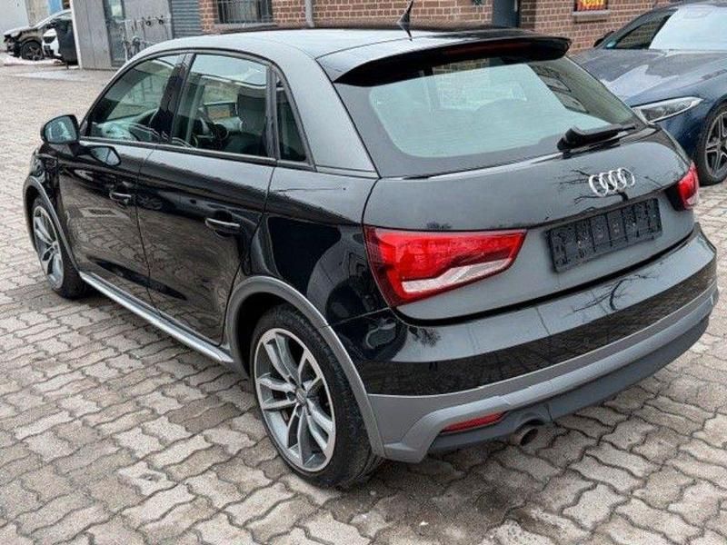 Gebraucht Audi A1 Sportback 95 PS (69 kW) 2018 Mythosschwarz Kleinwagen