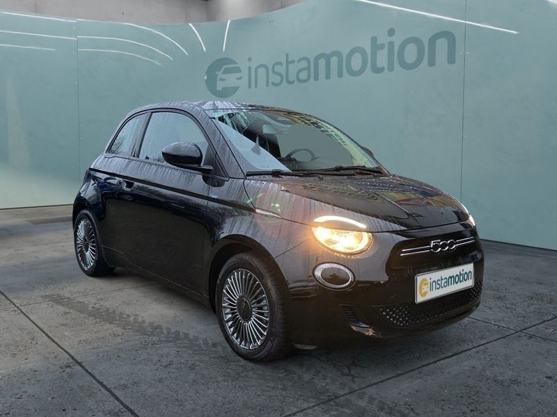 Schwarz Gebraucht 2022 Fiat 500e Icon Limousine | 16.490 € (Superpreis) - Bild 1/4