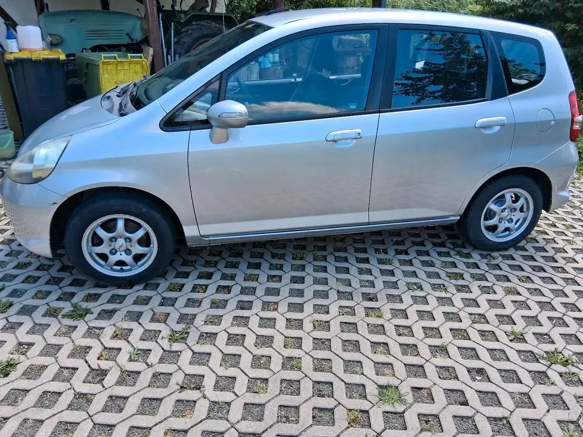 Gebraucht Honda Jazz 84 PS (61 kW) 2006 Silber Kleinwagen