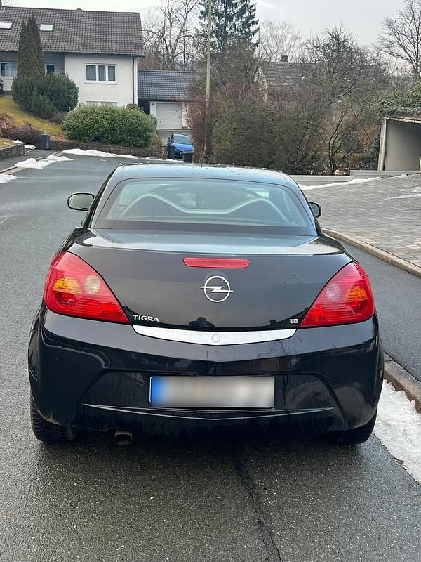 Gebraucht Opel Tigra 125 PS (91 kW) 2008 Schwarz Cabrio